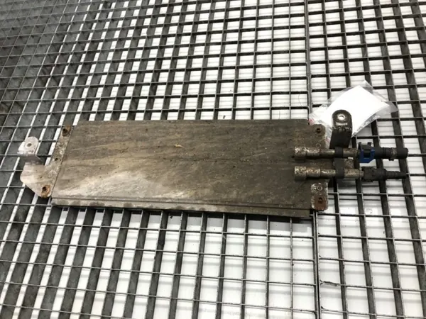 Arrefecedor de combustível OEM HK839N103AB Jaguar F-Pace image 3