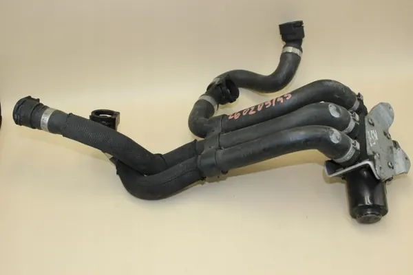 BMW Vattenventilslang OEM 8573156 för N57 Motor image 2
