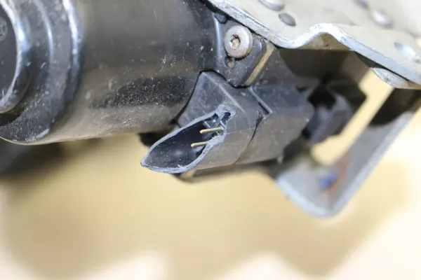 BMW Vattenventilslang OEM 8573156 för N57 Motor image 5
