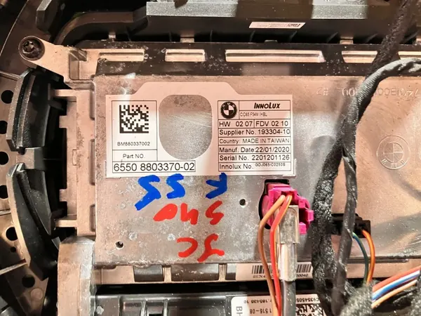 OEM 8803370 Radionavigaationäyttö MINI Cooper F55:lle image 4
