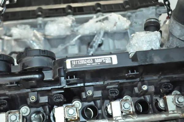 Jaguar 508PS Motor Compleet - 5.0L Benzine image 5