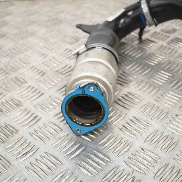 VOLVO V40 CROSS COUNTRY 1.6L diesel 2014 AV616C750AE image 6