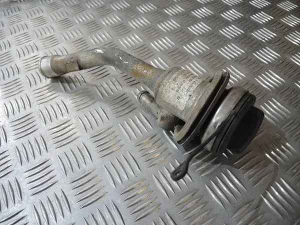 Entrada de combustível OEM A4634701620 para Mercedes G463 image 3