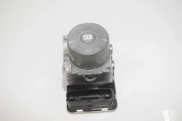 BMW ACC Radarsensor OEM 34278421 voor G21 3 Serie image 10