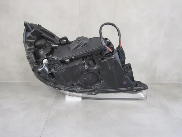 VASEN VALO VOLVO V60 S60 10-13 31383066 image 3