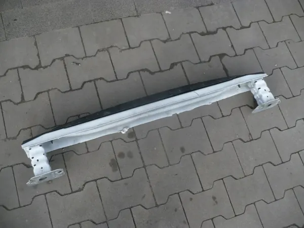Viga para-choques traseira OEM 756120883R Dacia Duster III image 3
