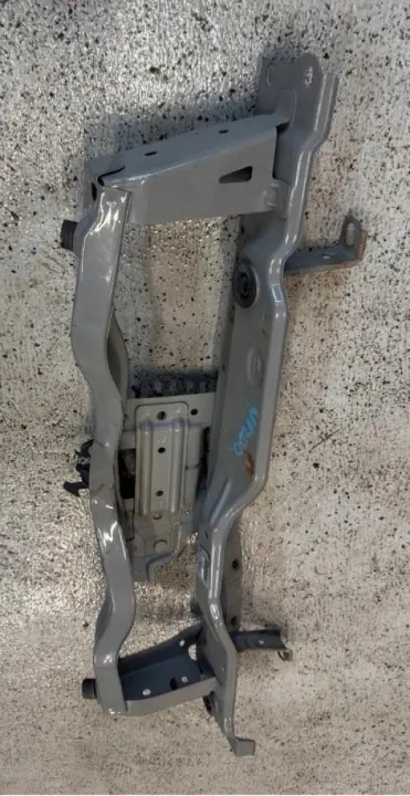 Voorbumper versterking OEM JKM17286 voor Nissan NV200 image 4