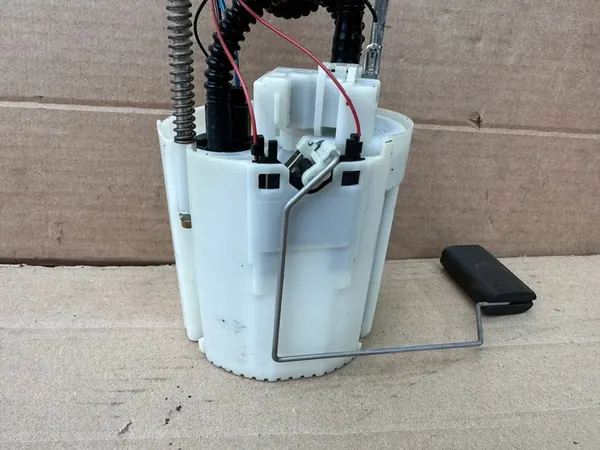 Bomba de combustível FIAT BRAVO II 1.4 16V image 2