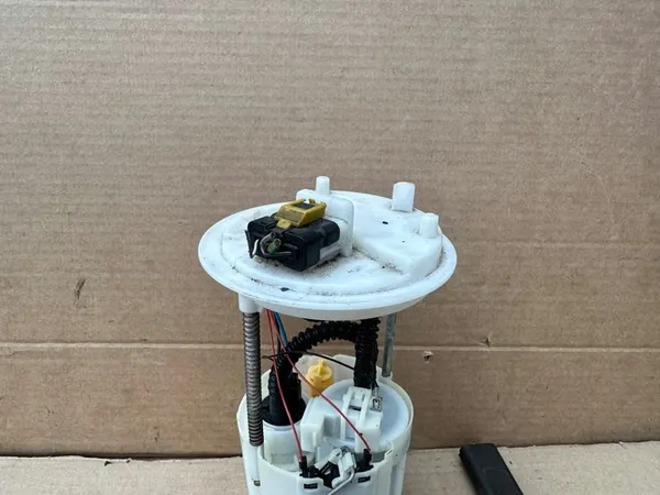 Bomba de combustível FIAT BRAVO II 1.4 16V image 4