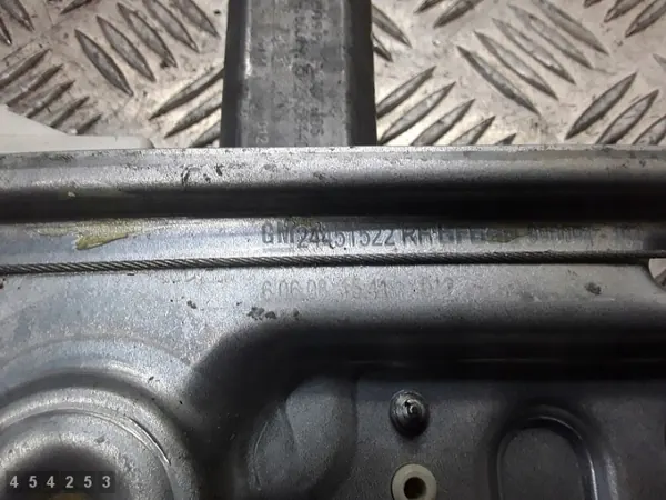 Opel Signum fönsterregulator OEM 24414777 - Begagnad image 7