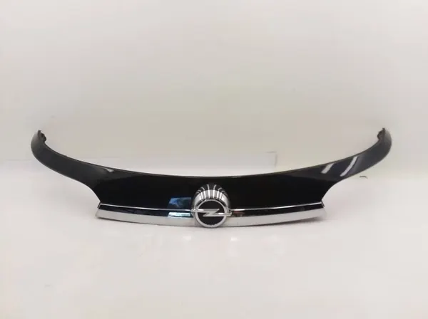 Moldura de maletero Opel Insignia A OEM 22804084 image 2