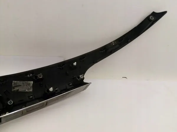 Moldura de maletero Opel Insignia A OEM 22804084 image 8