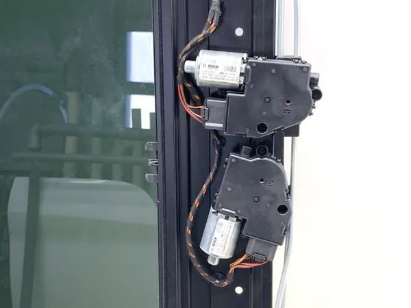 Toit Ouvrant Panoramique OEM 4L0898633 Audi Q7 4L 06-16 image 6