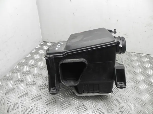 Ilmansuodattimen kotelo Lamborghini Huracán LP 580-2 2017 OEM image 3