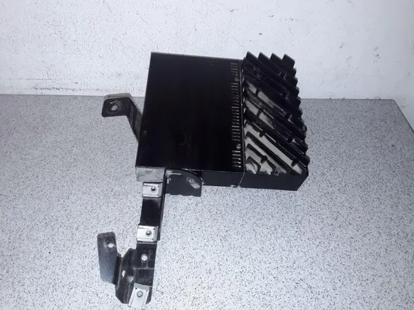 Amplificateur Audio BMW OEM 086496053 pour Série 3 E46 image 2