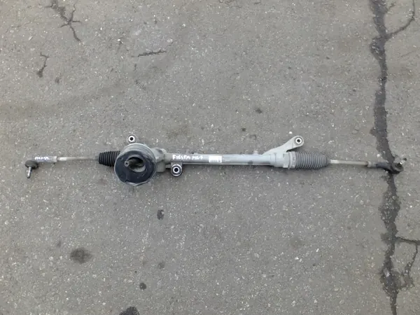 Styrrack Ford Fiesta MK7 2010 OEM 8V51-3200-CE image 2