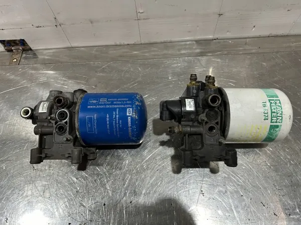 Soupape de sécheur d'air OEM K043830 K040604 Iveco Stralis image 3
