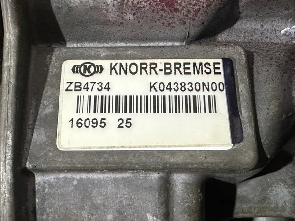 Soupape de sécheur d'air OEM K043830 K040604 Iveco Stralis image 5