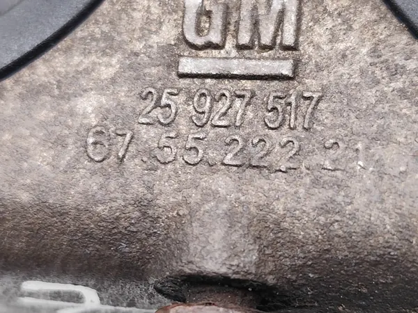 Vauxhall Antara Polttoainesuodattimen Kotelo 2.2 CDTi Diesel image 6