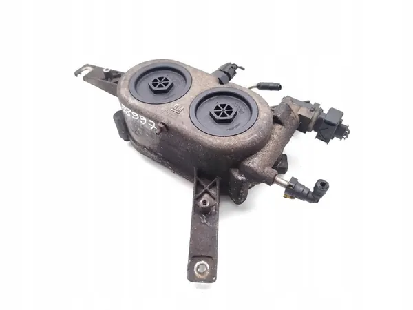 Vauxhall Antara Polttoainesuodattimen Kotelo 2.2 CDTi Diesel image 8