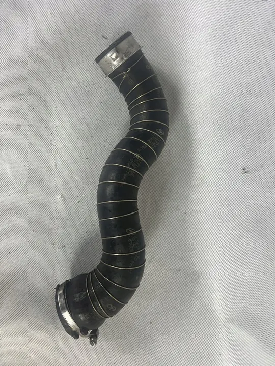 Mercedes W204 Intercooler Pijp A2045280882 image 2