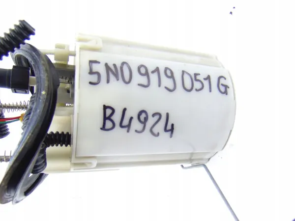 Brandstofpomp Niveau Sensor VW Tiguan 2.0 TSI image 3