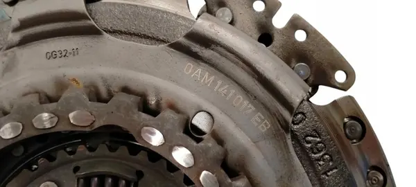 Embreagem VW AUDI SEAT SKODA 1.5 TSI 0AM141017EB image 3