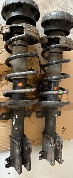 Amortisseur Avant Gauche TRAFIC IV III VIVARO B OEM 54302941R image 1