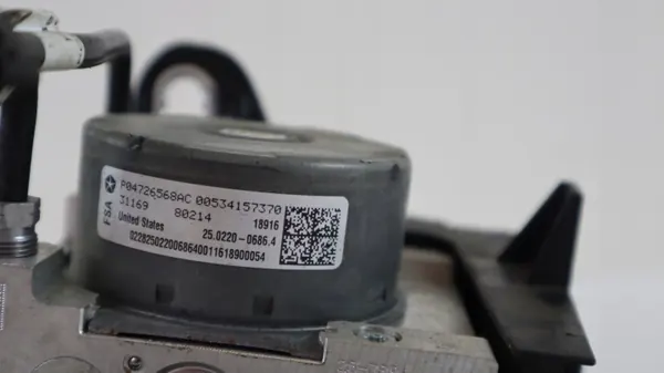 Jeep ABS-pumppu OEM 04726568AC - Käytetty kunnossa image 5