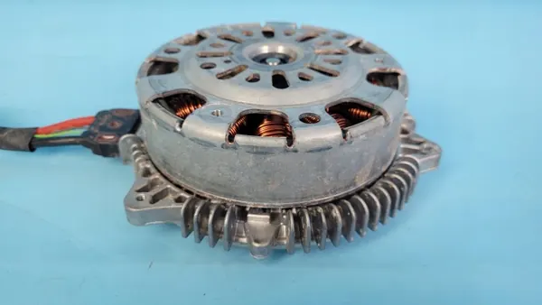 Motor do ventilador Mercedes W206 C220 OEM C69159-140 image 4