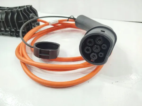 OEM 9850028680 Elbil Laddare - Begagnad image 6
