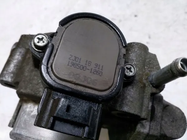 Válvula de aceleración Mazda 3 I 2008 image 7