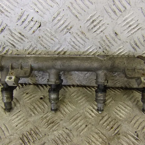 Conjunto de injetores Opel Vectra C 12564446 image 2