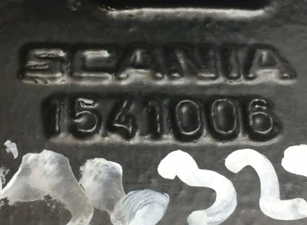 Suporte de escape Scania 1541006 - Peça OEM usada image 3
