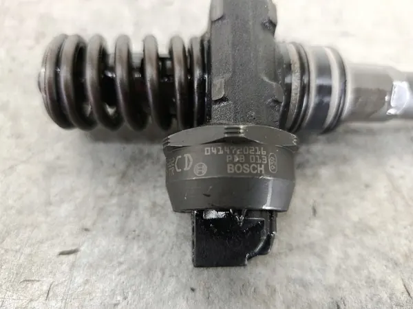 OEM 038130073BA Bosch brandstofpomp voor VW Passat B5 image 4