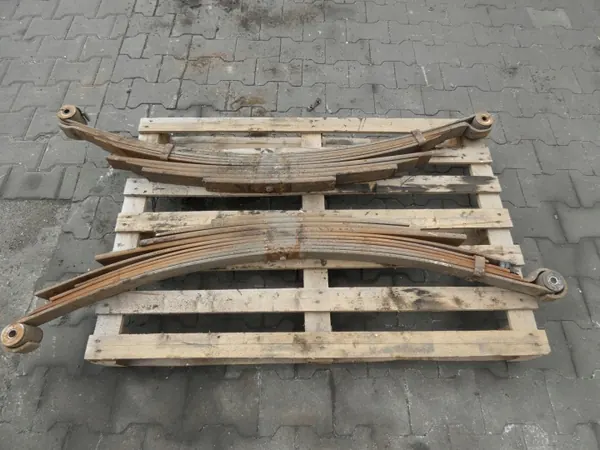 Ressort à lames arrière OEM 10 feuilles pour Iveco Daily III image 2
