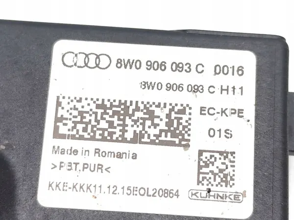 Audi A4 Bränslepumpkontroller 40 TDI Diesel 8W0906093C image 7