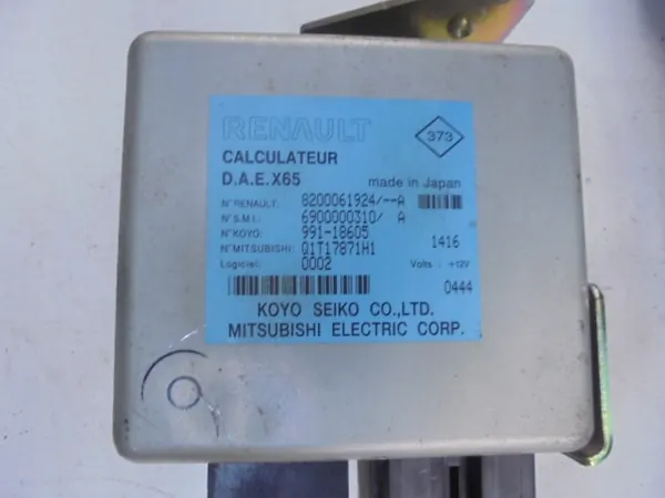Sähköinen ohjaustehostin + ohjainyksikkö Renault Clio II 07r OEM 7700437049 image 3