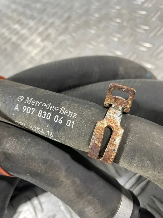 SPRINTER 907 18- Waterleidingen A9078300601 image 2