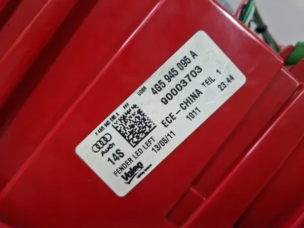 Luz trasera izquierda Audi A6 C7 Sedan LED 4G5945095A image 8