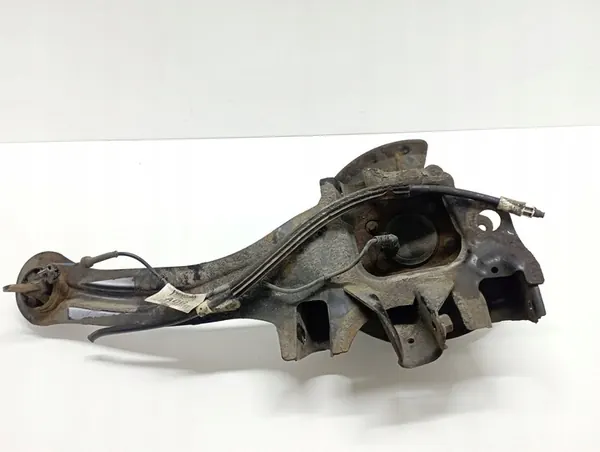 Mozzo ruota posteriore Ford Focus 2012 AV6T2C055 image 4