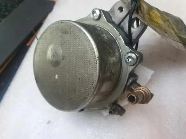 Imupumppu Opel Corsa D 1.3 CDTI OEM Pierburg A598 image 5