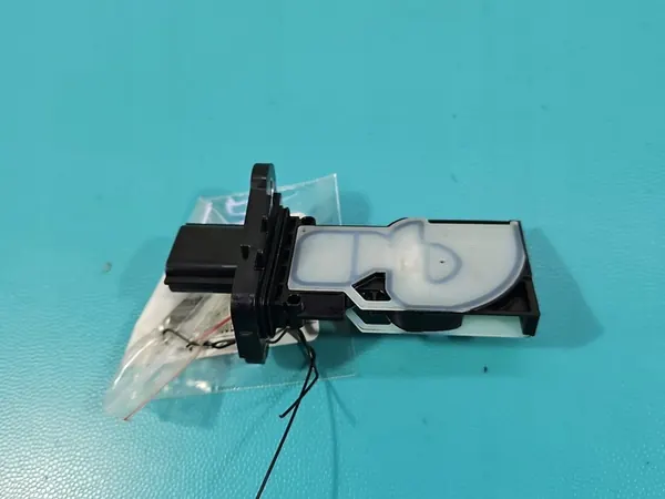 Luchtmassameter Suzuki Vitara II 2015 AFH50M-28 image 2