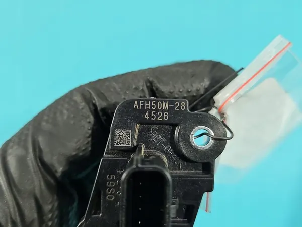 Luchtmassameter Suzuki Vitara II 2015 AFH50M-28 image 5