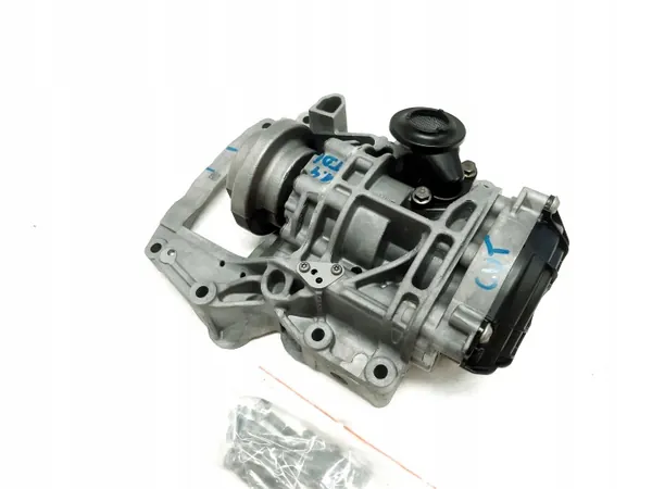 OEM 04B145208G Bomba de Óleo Eixo de Equilíbrio VW 1.4 TDI image 3