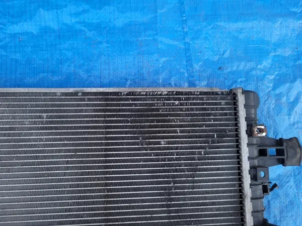 Radiateur d'eau Opel OE OEM 13170110 - Occasion image 3