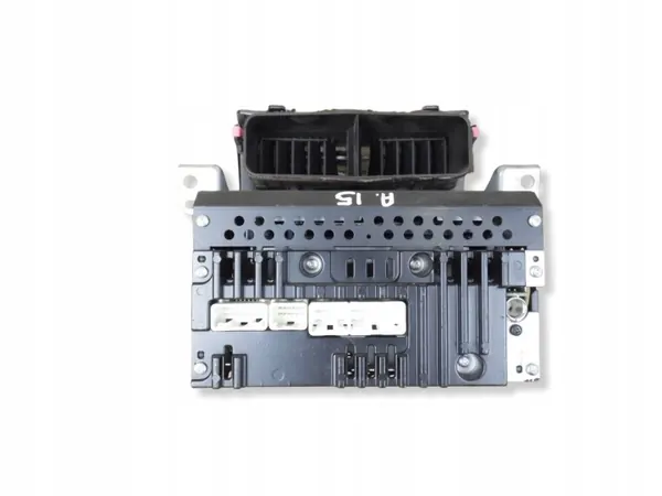 Panel de radio Toyota Yaris 2006 OEM 861200D200 image 5