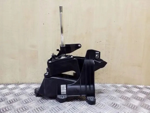 Palanca Selectora OEM BV6R7C453BAC para Ford Focus image 2