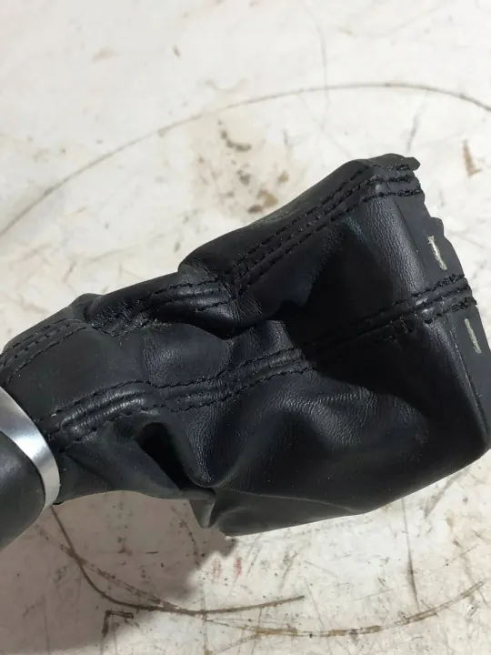 Pomo de cambios Audi Q7 OEM 4l1713139ad - Usado image 5