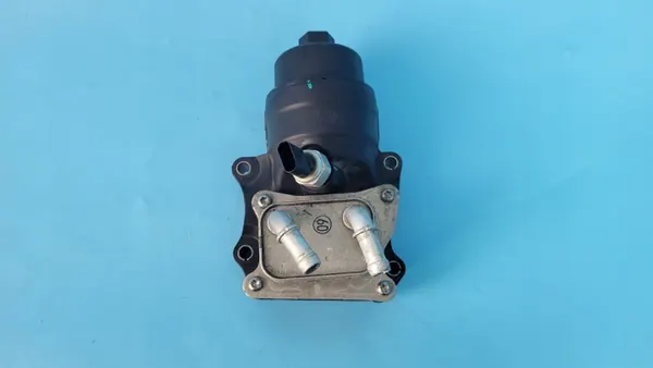 Refroidisseur d'huile KIA OEM 26300-2M810 Sportage V image 10